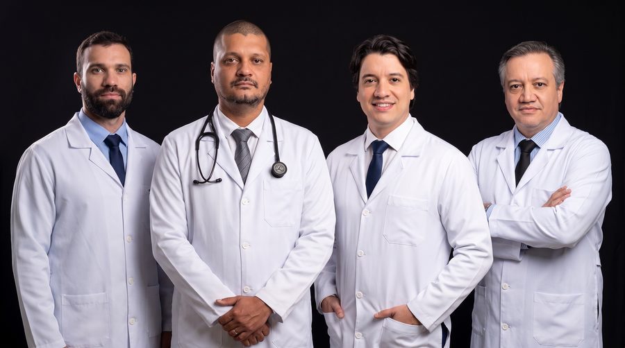 Clínica Franco - Ultrassom em Nova Andradina - Dr. Guilherme Zandoná, Dr. Tiago Dantas Wizenfad, Dr. Lucas Duarte Franco e Dr. Rodrigo Franco